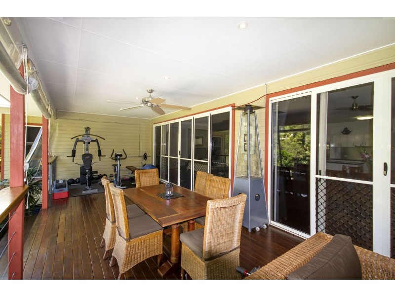 9 Bloomfield Place, Beerwah QLD 4519