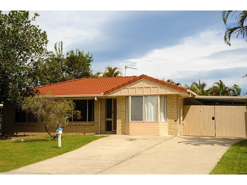 16 Bluegum Street, Landsborough QLD 4550