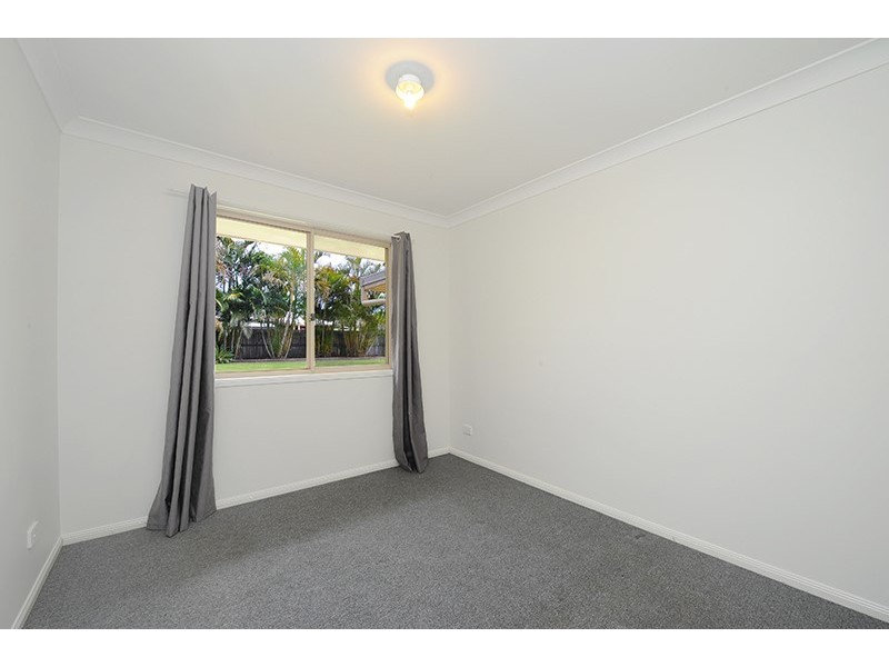 16 Bluegum Street, Landsborough QLD 4550