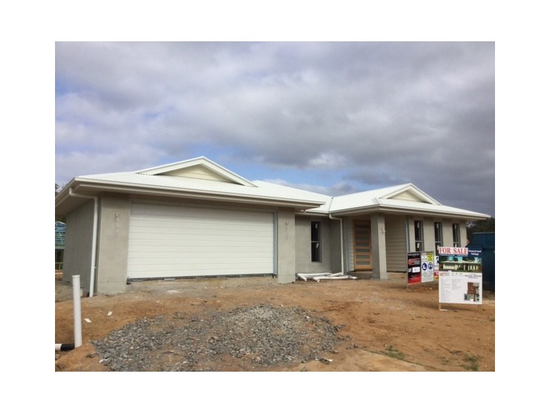 7 Karumba Pl, Beerwah QLD 4519