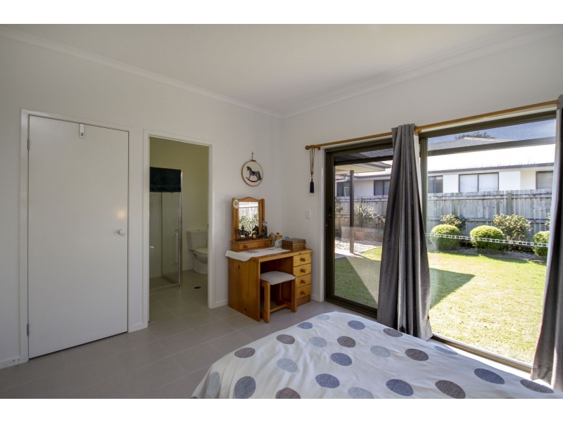 15 Coastal Ave, Beerwah QLD 4519