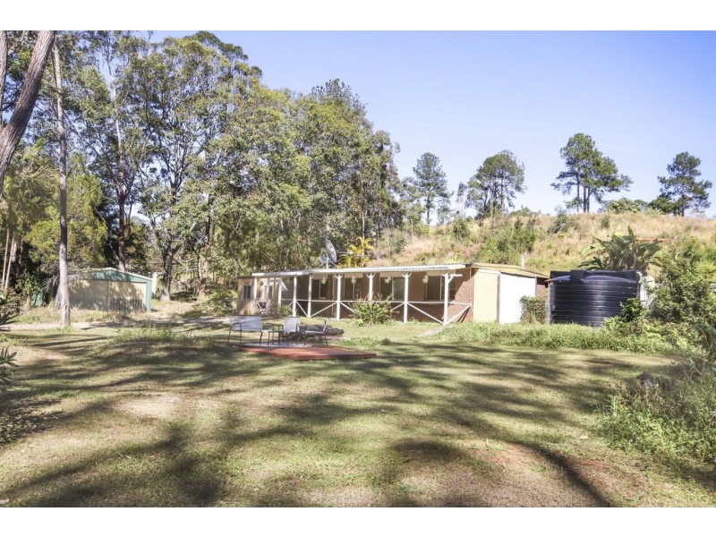 105 River Road, Peachester QLD 4519