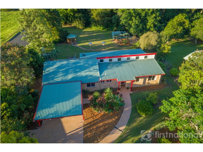 3 Hillside Road, Glass House Mountains QLD 4518
