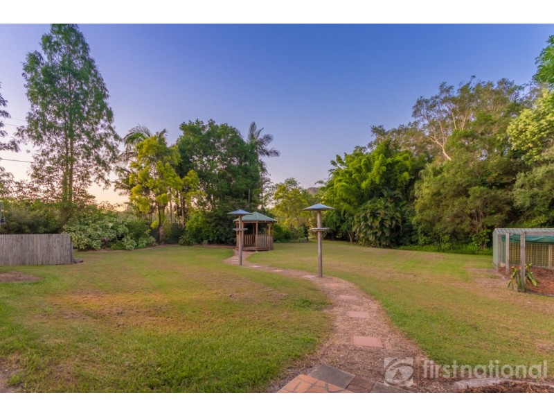 3 Hillside Road, Glass House Mountains QLD 4518