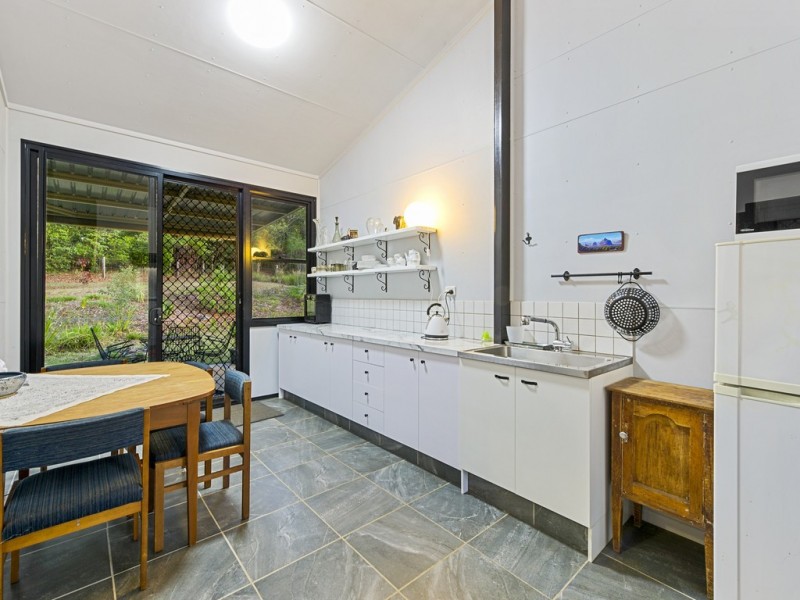 12 Sunbury Place, Peachester QLD 4519