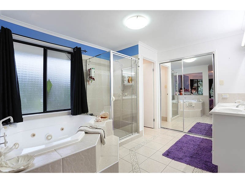 41 Carnarvon Drive, Beerwah QLD 4519