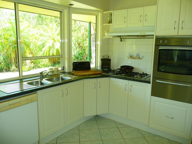 102 Crohamhurst Road, Peachester QLD 4519