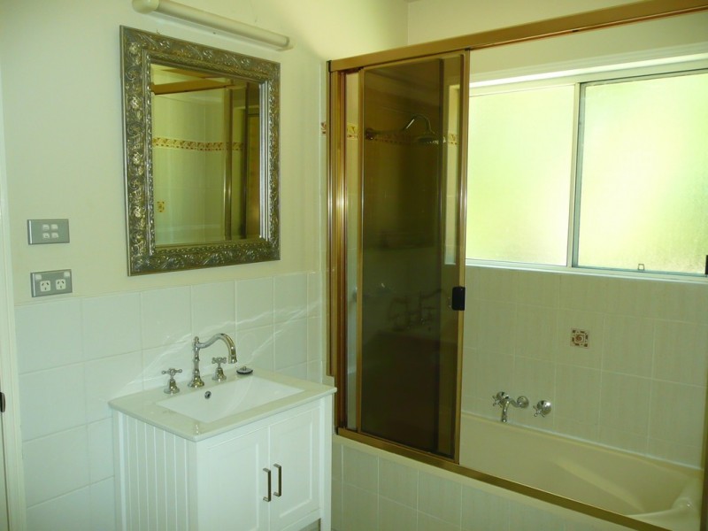 102 Crohamhurst Road, Peachester QLD 4519