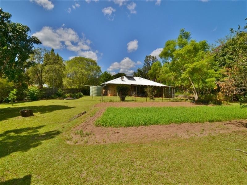5 Georgina Place, Beerwah QLD 4519