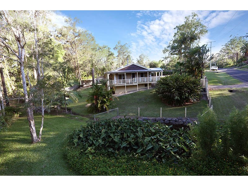 12 Annie Street, Landsborough QLD 4550