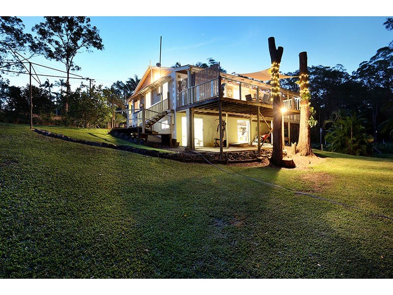 12 Annie Street, Landsborough QLD 4550