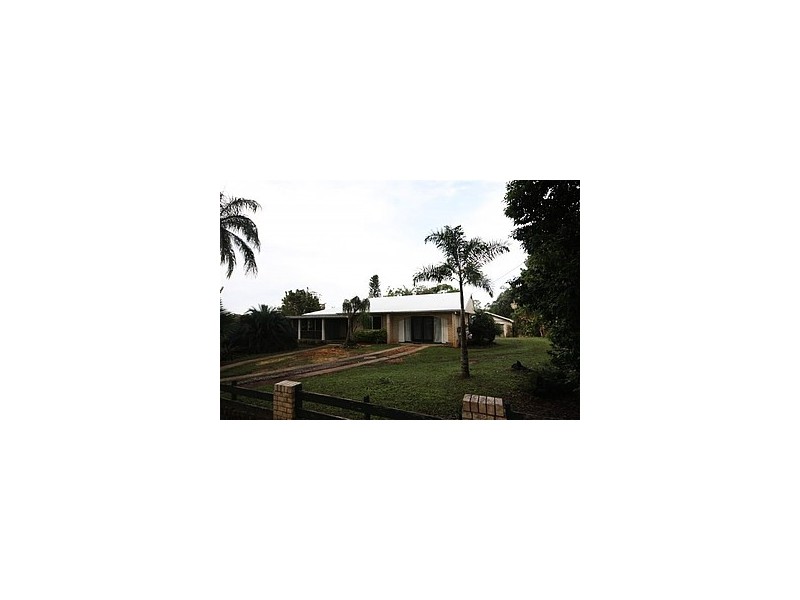 19 Sahara Road, Glass House Mountains QLD 4518