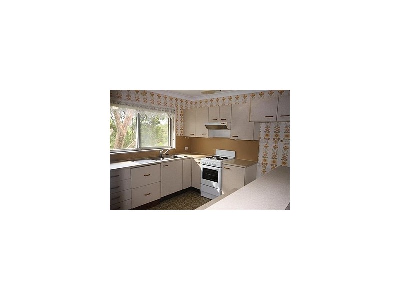 19 Sahara Road, Glass House Mountains QLD 4518