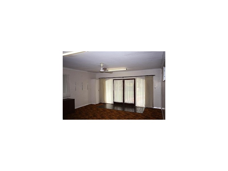 19 Sahara Road, Glass House Mountains QLD 4518