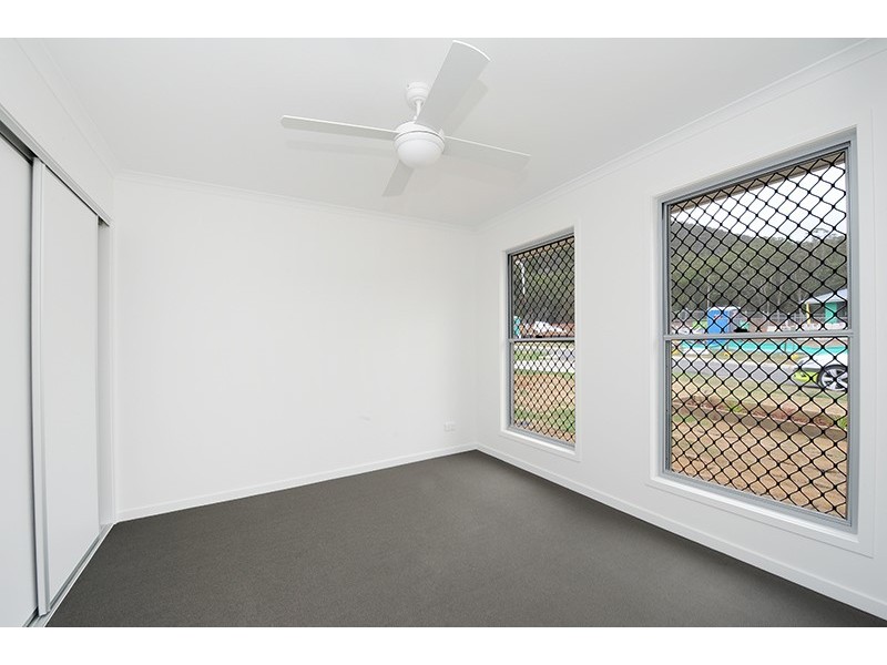 1/5 Karumba Place, Beerwah QLD 4519