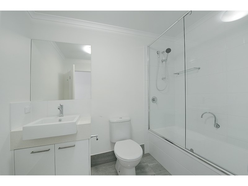 1/5 Karumba Place, Beerwah QLD 4519