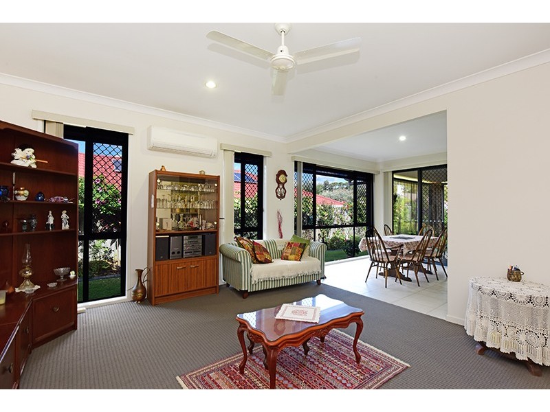 6 Sugar Coast Drive, Glass House Mountains QLD 4518