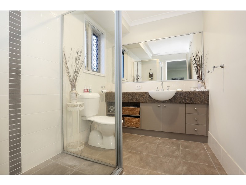 2 Hickory Court, Beerwah QLD 4519