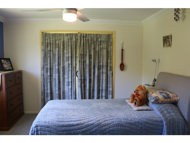 66 Parkview Road, Glass House Mountains QLD 4518