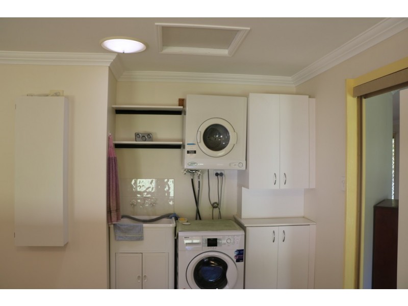 66 Parkview Road, Glass House Mountains QLD 4518