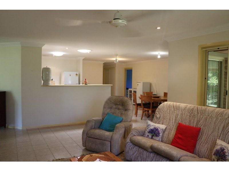 66 Parkview Road, Glass House Mountains QLD 4518