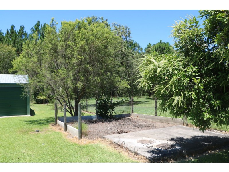 66 Parkview Road, Glass House Mountains QLD 4518