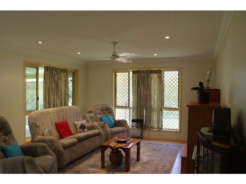 66 Parkview Road, Glass House Mountains QLD 4518