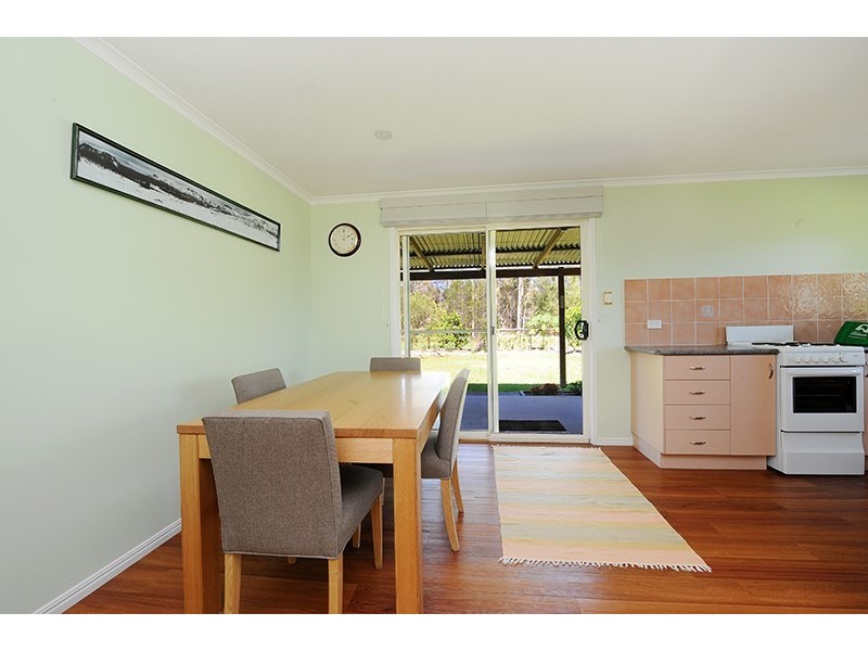 15 Blackbutt St, Beerwah QLD 4519