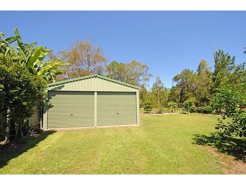 15 Blackbutt St, Beerwah QLD 4519