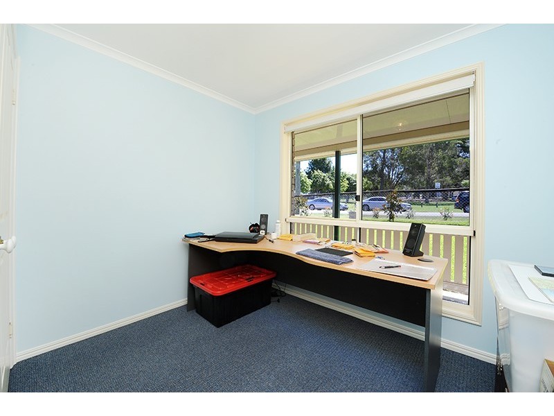 15 Blackbutt St, Beerwah QLD 4519