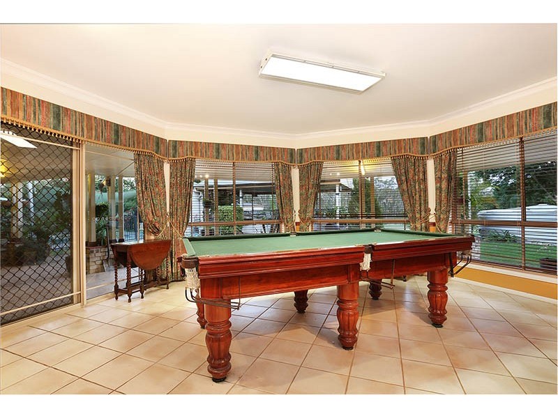 28 PETERS RD, Glass House Mountains QLD 4518