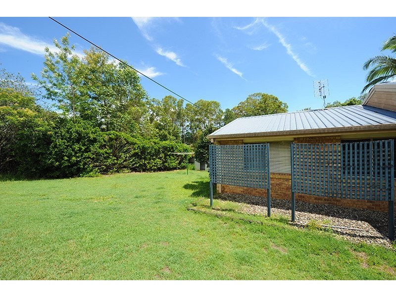 41 Railway Parade, Glass House Mountains QLD 4518