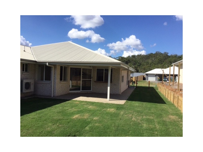 8 Karumba Place, Beerwah QLD 4519
