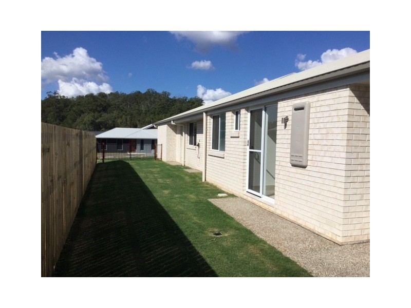 8 Karumba Place, Beerwah QLD 4519