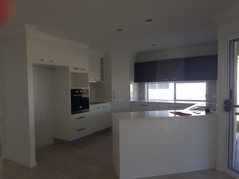 8 Karumba Place, Beerwah QLD 4519