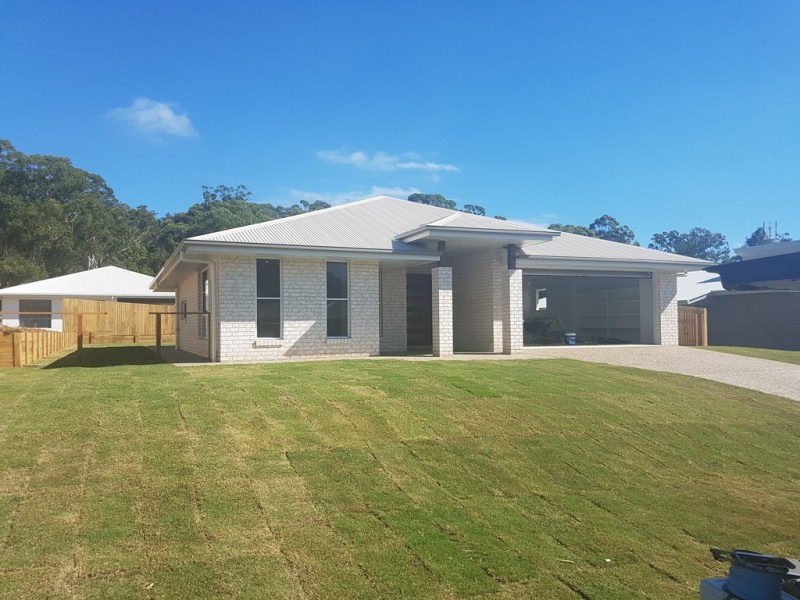8 Karumba Place, Beerwah QLD 4519
