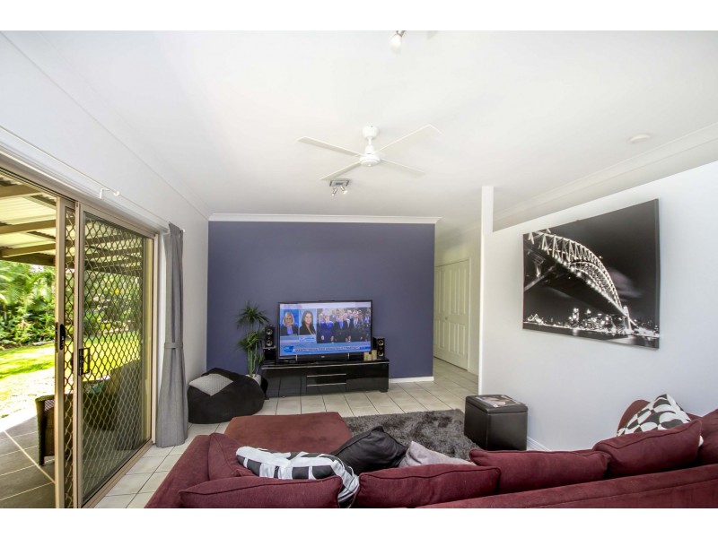 7 Newton Drive, Beerwah QLD 4519