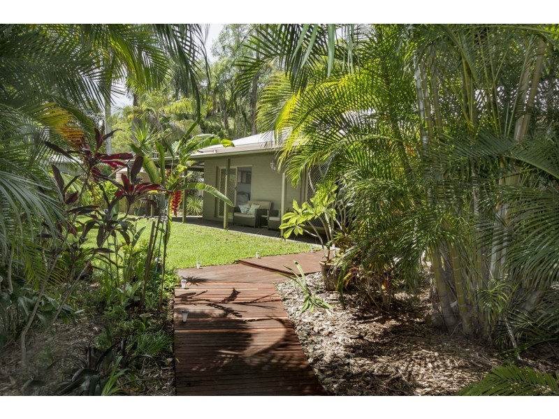 7 Newton Drive, Beerwah QLD 4519
