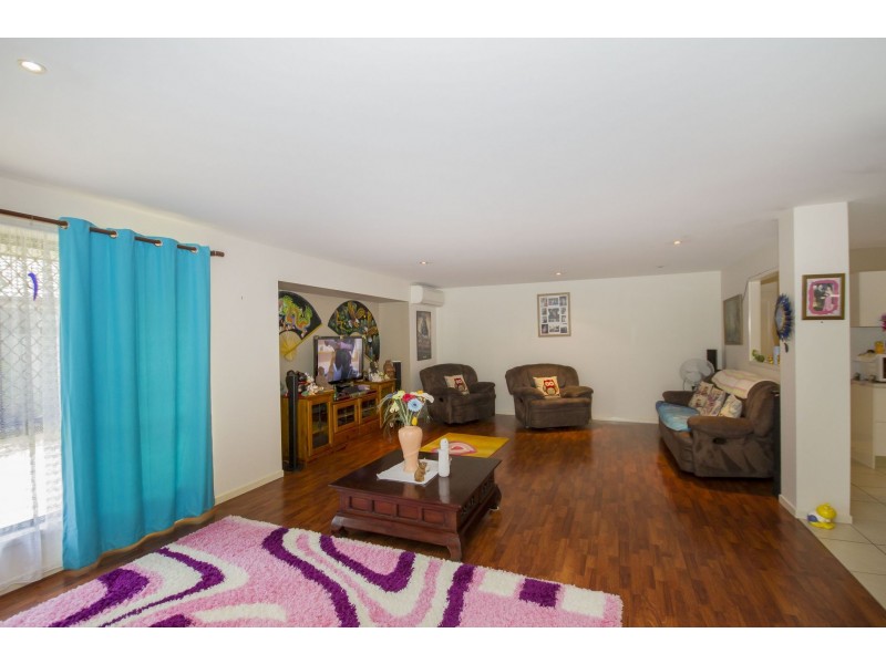 8 Flinders Avenue, Beerwah QLD 4519