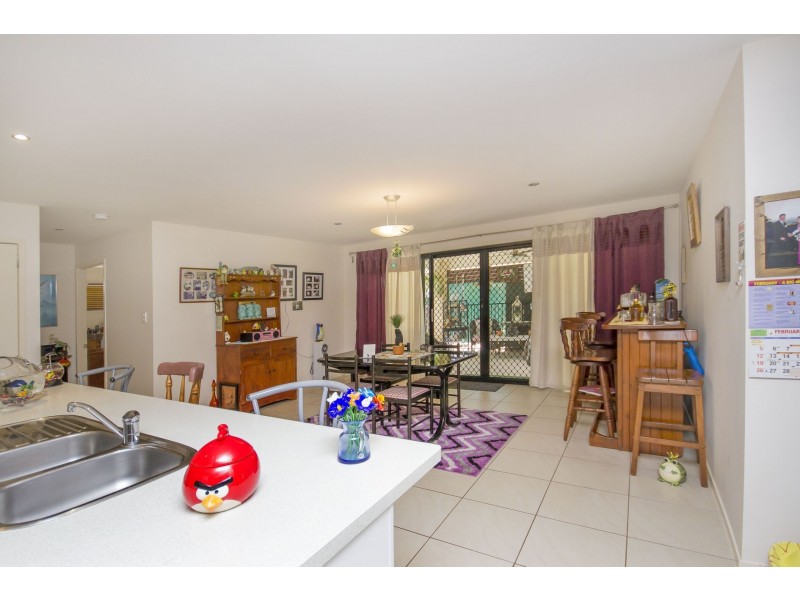 8 Flinders Avenue, Beerwah QLD 4519