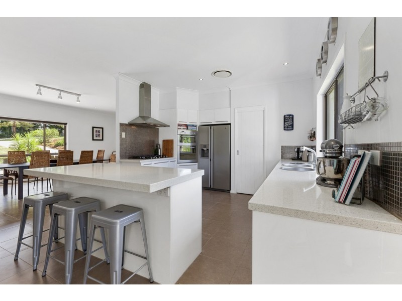 535 Macdonalds Road, Peachester QLD 4519