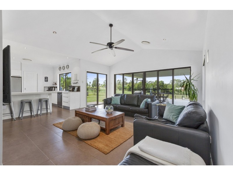 535 Macdonalds Road, Peachester QLD 4519