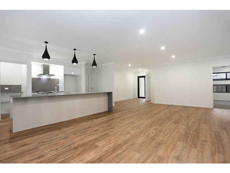 7 Malanda Court, Beerwah QLD 4519