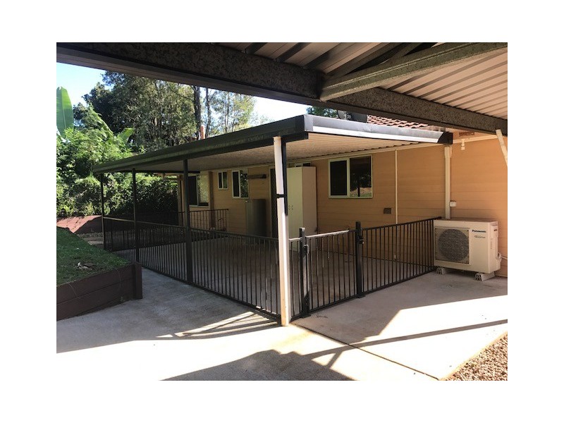 8 Ruwa Drive, Glass House Mountains QLD 4518