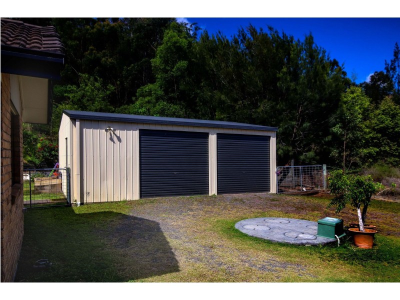 2 Bloomfield Place, Beerwah QLD 4519