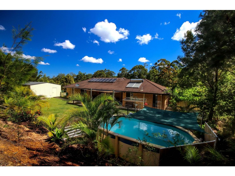 2 Bloomfield Place, Beerwah QLD 4519