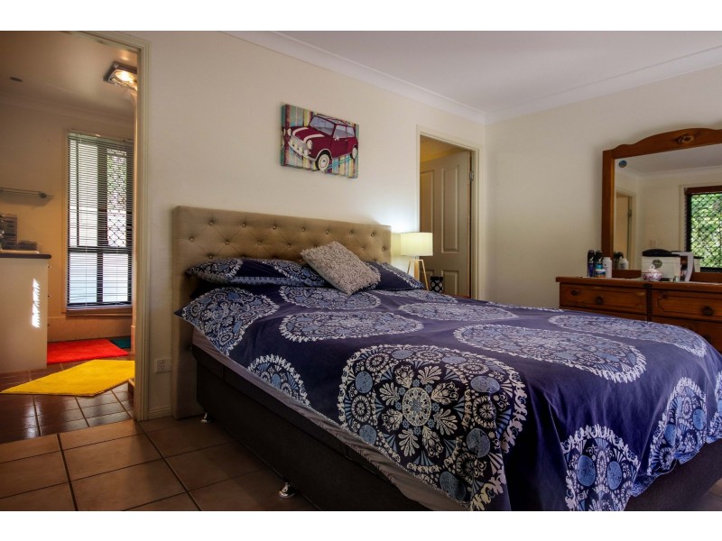 2 Bloomfield Place, Beerwah QLD 4519