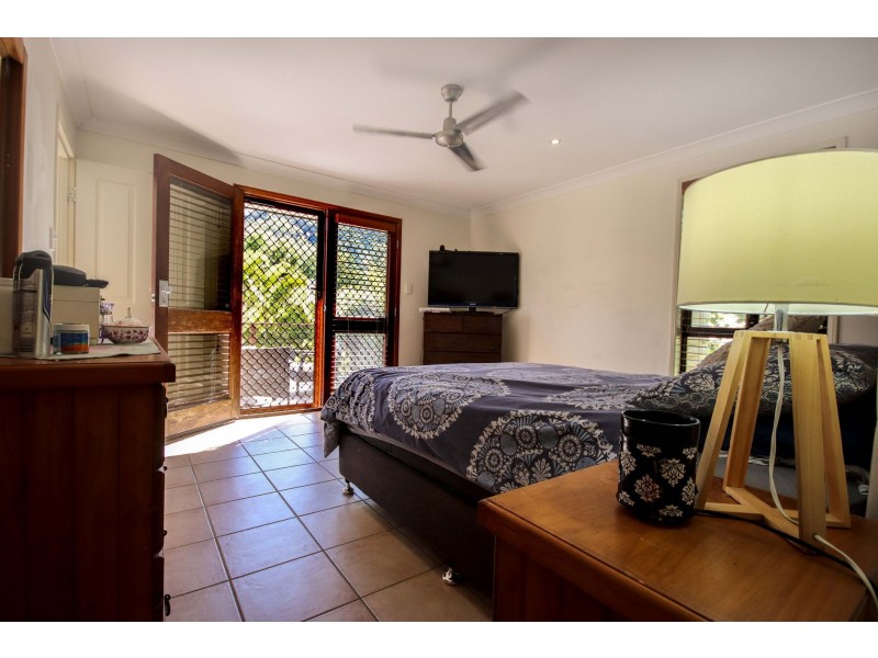 2 Bloomfield Place, Beerwah QLD 4519