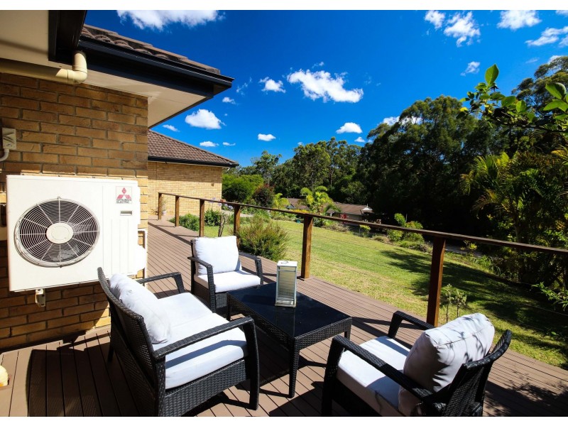 2 Bloomfield Place, Beerwah QLD 4519