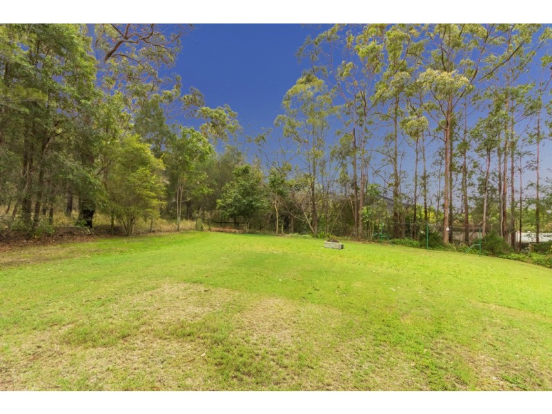 26 Carnarvon Drive, Beerwah QLD 4519